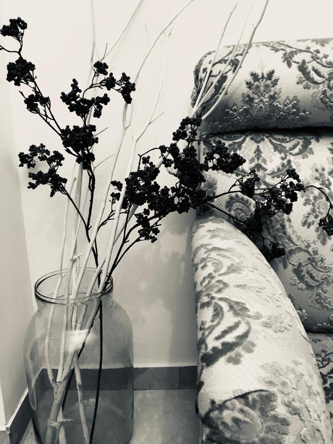 Fleur Blanche Bed & Breakfast Verona Bagian luar foto