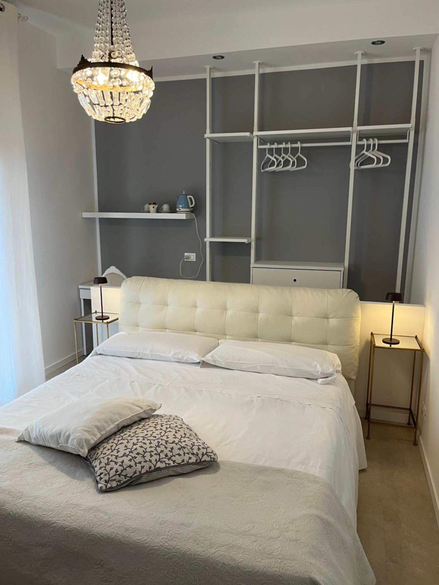 Fleur Blanche Bed & Breakfast Verona Bagian luar foto